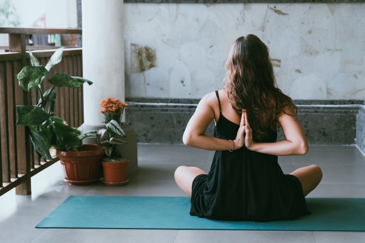 Morning Energy Flow yoga routine